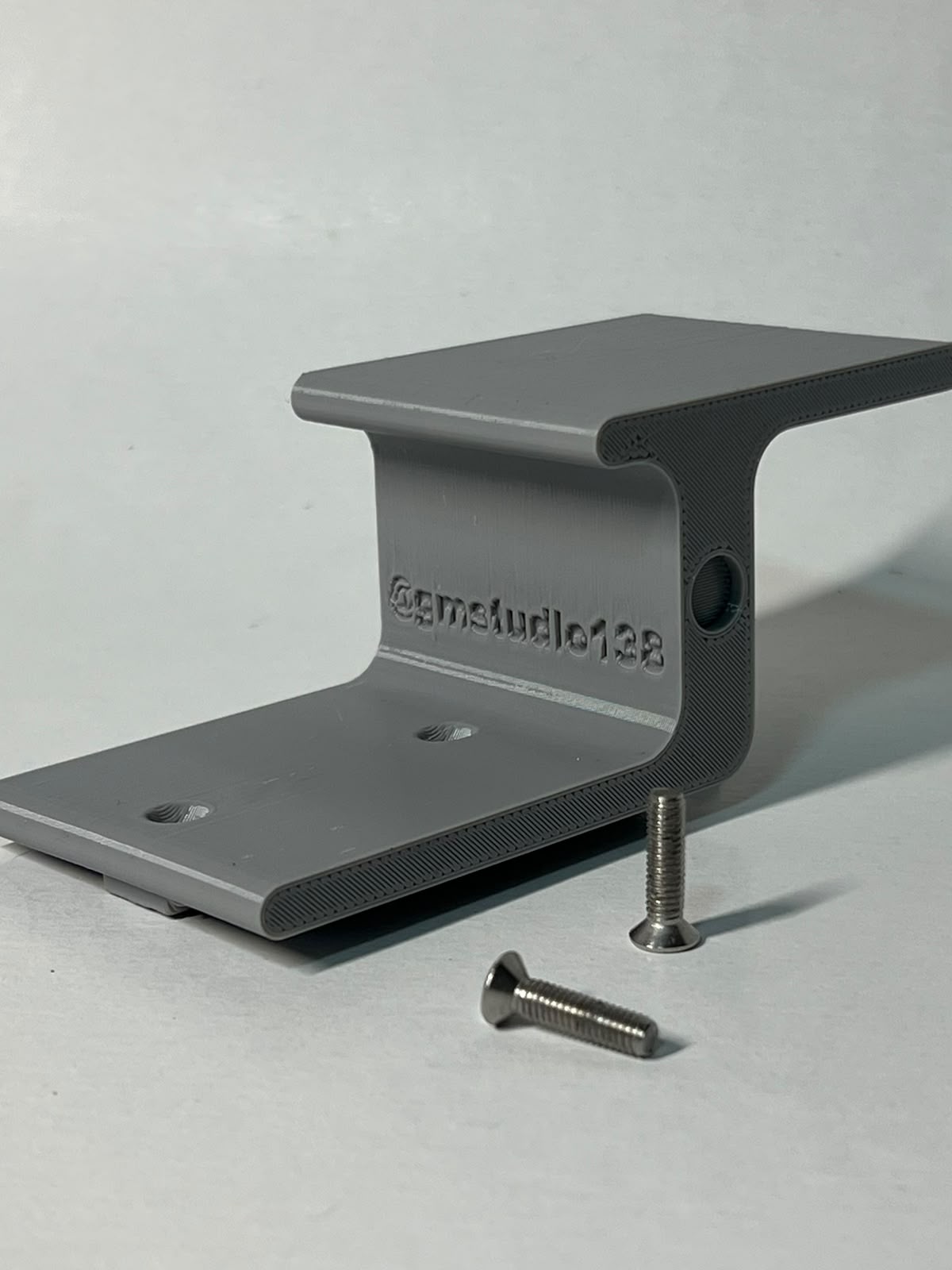 Gray interchangeable Shredmill obstacle with two mounting screws